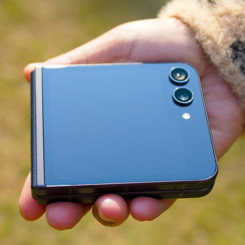 flip phone